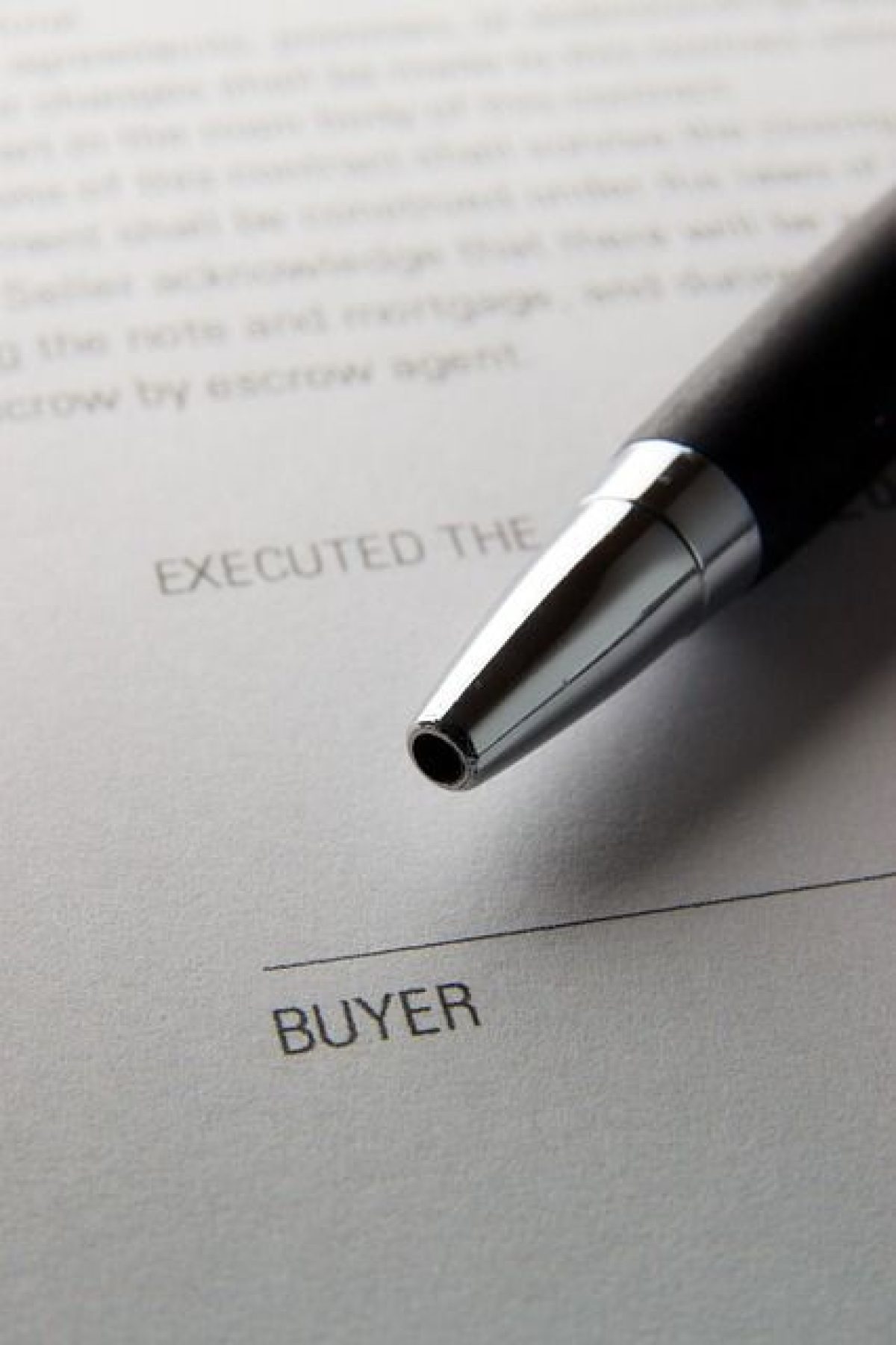 signature-contract-2654081_640
